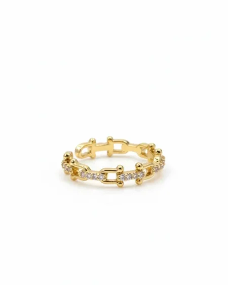 خاتم بأحجار الزركون باللون الذهبي