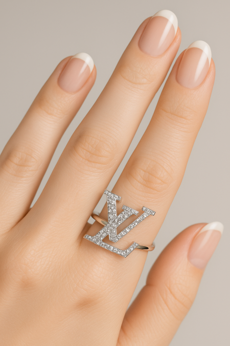 خاتم LV فضة عيار 925